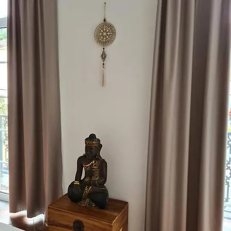 House Bali Furnas
