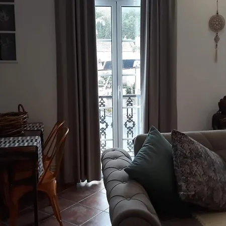 House Bali Furnas